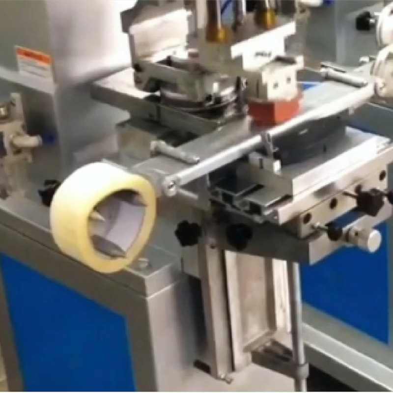 (可加装清洁系统)油盅移印机